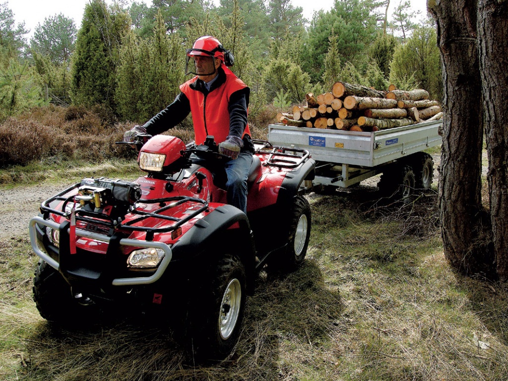 Фото квадроцикла Honda TRX500FA